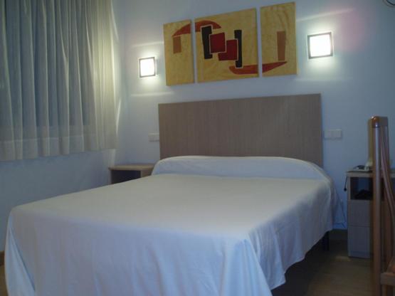 Burgo Hostal Francisco Salinas מראה חיצוני תמונה
