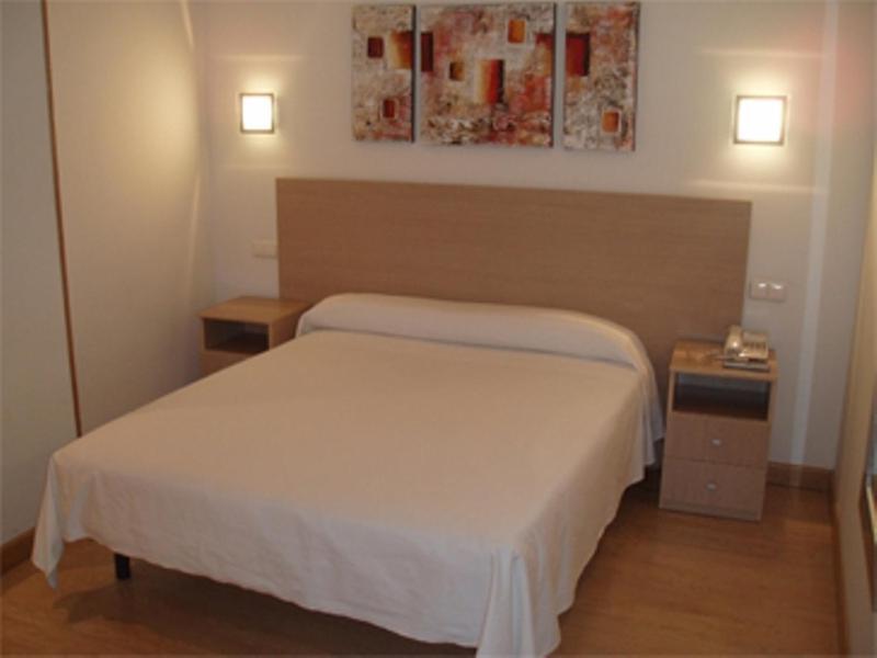 Burgo Hostal Francisco Salinas חדר תמונה